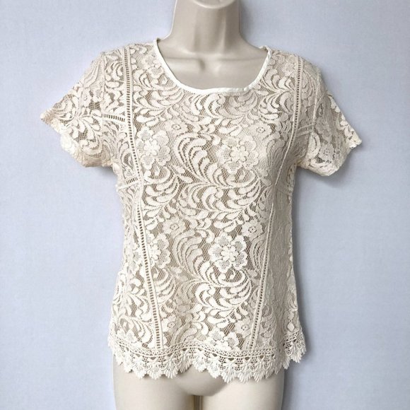 ROMEO + JULIET Ivory Creme Lace Top - Picture 4 of 7